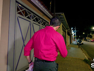 It Started as a Massage and Ended up in an Incredible Fuck