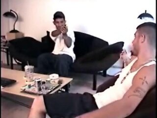 2 Straight Boys Beat Off