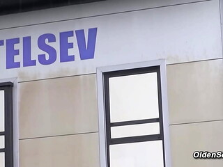 French business mature lady fucked