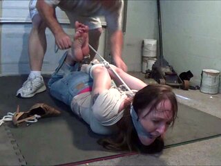 Amateur teen babe Pussy tease