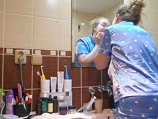 Evening Skincare Routine