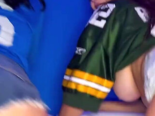 Whos Ready for the Lions Packers Game?! and I Are! Message Me Gg19 to See Who Comes Out on Top Hehe Go Lions!