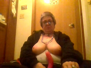 Huge Natuarl Ta Tas and Tight Pussy in Your Face Cum