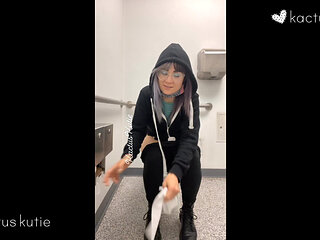 December 2021 Pee Snapchat Compilation