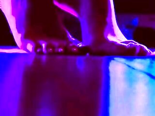 Amateur porn Gives Us Some Foot Fetish Aurora