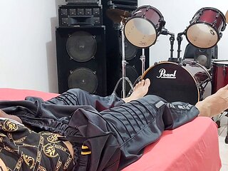 Vergas gruesas, hombre solo, hombre masturbandose