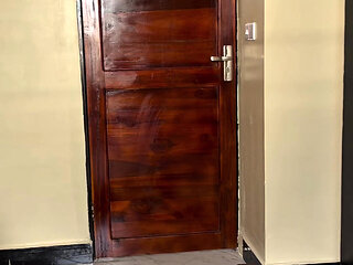 Booty Wiggle, a Little Booty Dance