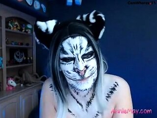 Leann amateur beautiful brunette with big boobs