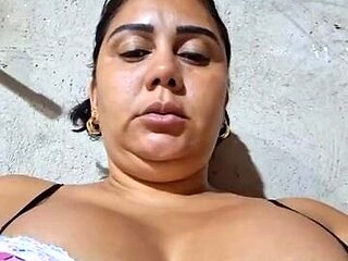 Hot Momy maymercy