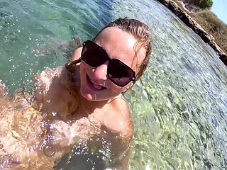 The Non-mermaid: Big-ass Teen Lina Fucked in a Vacation Paradise (underwater Sex)
