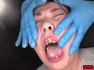 Honoka Sakamoto Trapped: Tongue Clamps, Stretched Face, and No Way Out