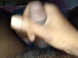 Indian mature maid fucked
