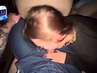 Risky deep throat in car while traveling with friends. Cum