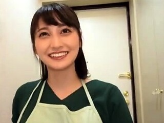 A Big-Assed Housewife Who Discovered The Pleasure Of Anal