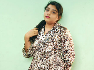 Beautiful Indian Stepsister tight pussy hindi audio sex, desi local hindi MMS beautiful Indian college girl Xxxx