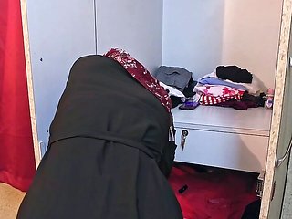 Malaysian Hijab Girl Is Home Alone And Has Sex With Bro...
