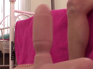 Lee Stone smashes her pierced pussy