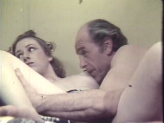 Vintage blonde babe fucking an bold old guy