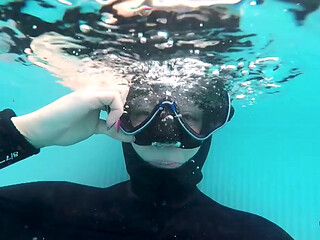 Underwater Dive Mask Fetish: Flooding My Mask Holding Your Gaze