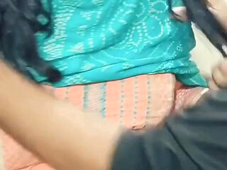 After Many Attempts I Was Able to Fuck Zara Bhabhi and She Was Also Very Happy