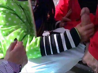 Amateur teen outdoor blowjob