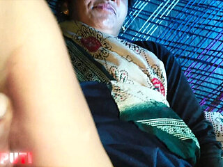 Payal Bhabhi First Time Anal with Devar - Saree Sex Outdoor