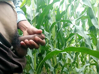 Handjob and Hot Cumshot in Outdoor Area