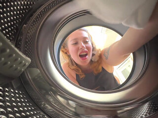Destroying Her Pussy While She Was in the Washing Machine