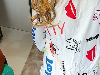 Jerking off in a Skirt! I Almost Came!