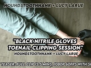 Black Nitrile Gloves Toenail Clipping Session