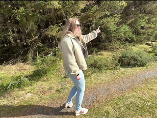 Emergency While Walking on the Public Trail but Had to Wet My Jeans