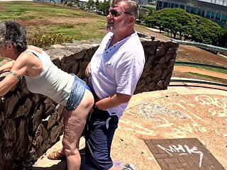 I Just Met This Visitor to Hawaii -- and Here We Are, Outdoors, Playing