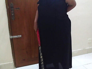 Moti Gand Vali Muslim Nakurni Ko Jabardast Chudai Hindu Malkin Ko Beta