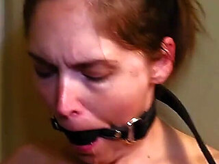 Rachel Adams Strung up on Tip Toe
