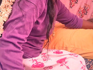 Indian Tamil Wife Want Sex and Reaches Orgasm