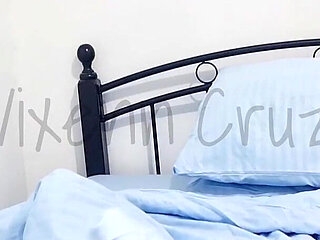 I Love Humping and Rubbing My Pussy on Pillow Till Orgasm