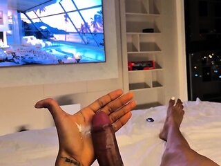 Shemale amateur licking and fucking a tight tranny ass