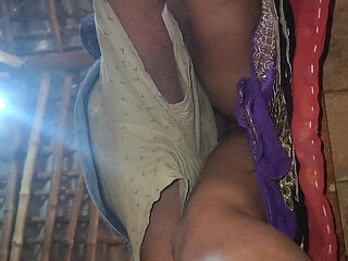 Desi sexy bhabhi sex in home