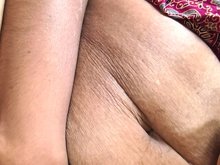 Mallu Girl Enjoing Tight Pussy Fuking with Neiber Boy