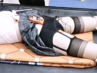 Big Characters Imprison My Female Slave