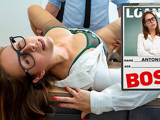 LOAN4K. Secret sex between slutty Boss and her naughty manager on the office table