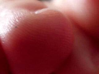 Giantess Hide and Seek