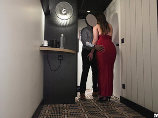 Cute Big Ass French Girl Get Gets Fucked And Creampied Back From A Date !!!