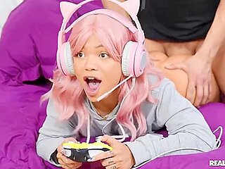 Gamer Girl, Xander Corvus And Paisley Paige - Bangs Her Roommate