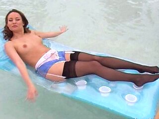 Sexy brunette wearing stockings masturbates webcam