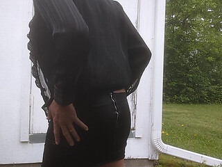 Mature crossdresser outdoors masturbation cum kicking