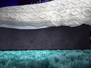 Giantess POV: You're Too Small to Survive