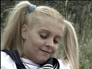 Young Bitches - "vintage Young Experience" - Vol. 01