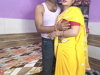 Desi beautiful Bhabhi calls the neighbor's brother-in-law to her bedroom and fucks him.