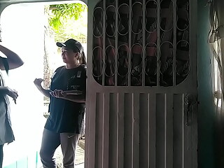 la mujer del domicilio viene con todos los servicios incluidos